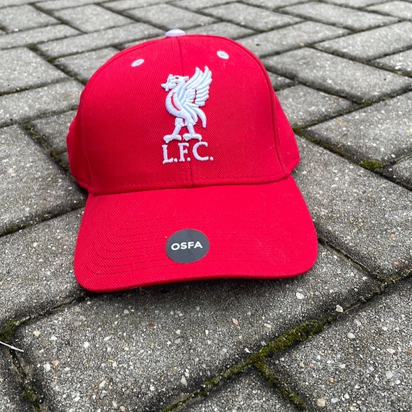 NWT Authentic Liverpool Red/White Adjustable Cap 22/23 - OSFA Brand LFC - Picture 3 of 9